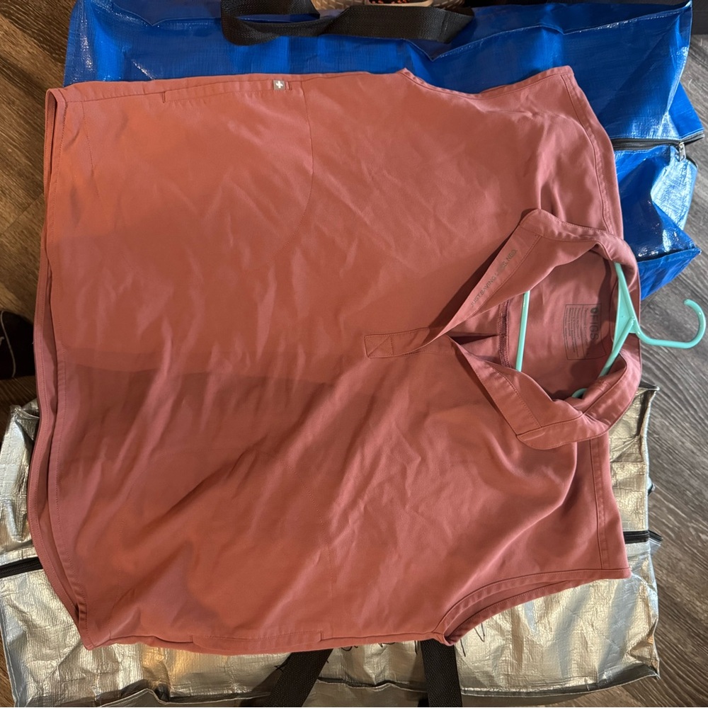 Figs Brown Muscle Tee Polo Top